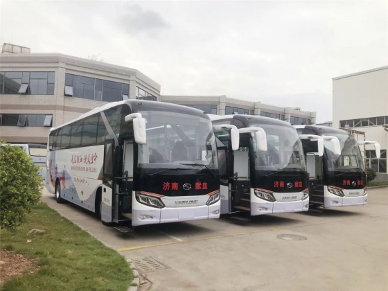 Los autobuses de recolección de sangre King Long juegan un papel vital en los sistemas de salud de China
