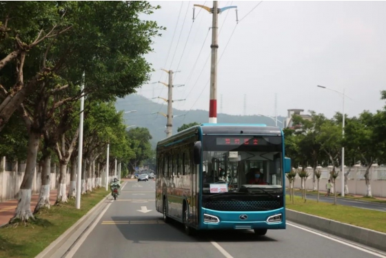 los autobuses king long brindan servicios de transporte más convenientes para los viajeros en guangzhou
