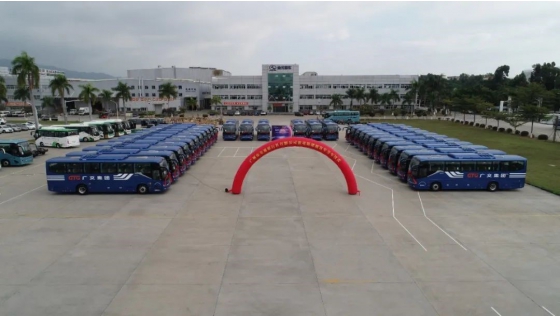 30 unidades XMQ6112 entregadas a la agencia de viajes de transporte de guangzhou

