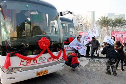 Autobuses de donación de sangre de Kinglong servirán en la Exposición Universal